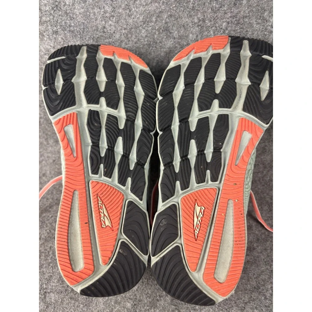 Altra Torin 5 Running Shoes Womens 8.5 Light Green Black Coral Road Sneakers
